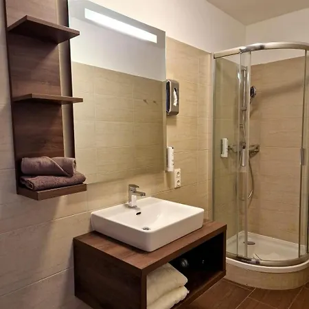 Отель Mamma Mia *